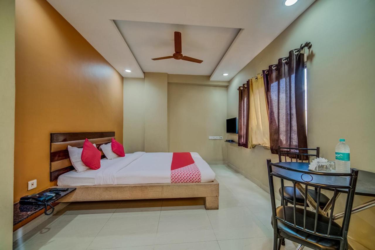 Hotel Celestee Grand Hyderabad Exterior photo