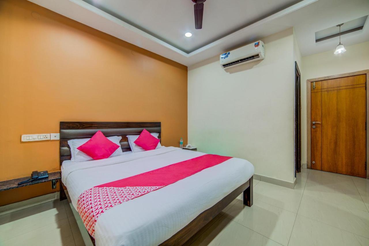 Hotel Celestee Grand Hyderabad Exterior photo
